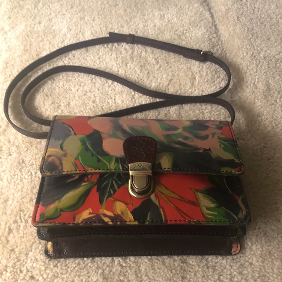 Patricia Nash Handbags - Patricia Nash Italian Leather Crossbody